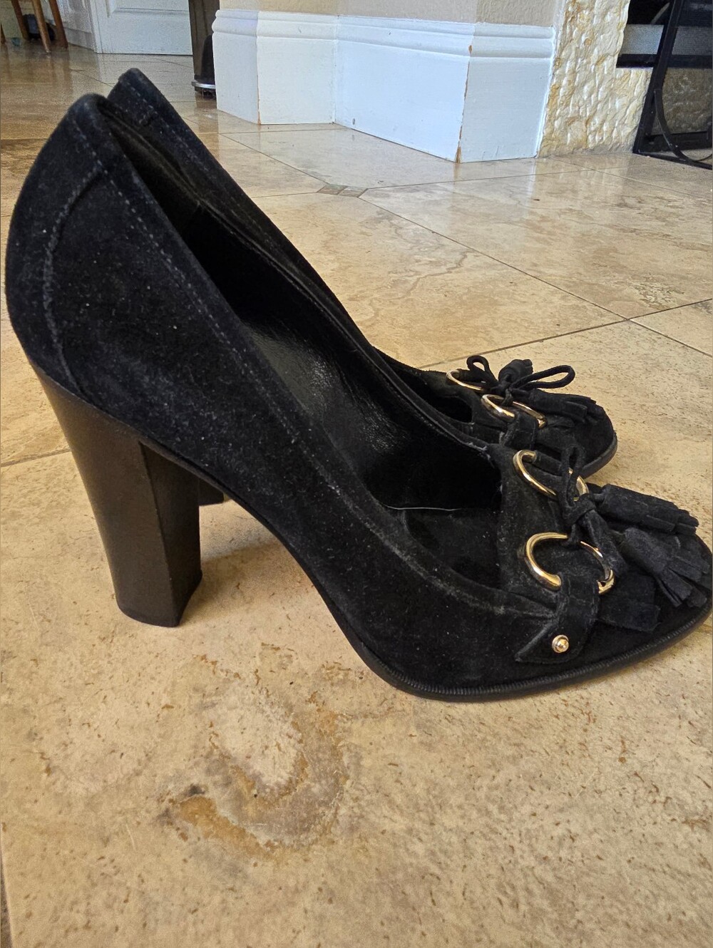 Gucci Women's Horsebit Accent Suede Pumps Tassels Black Size 8.5